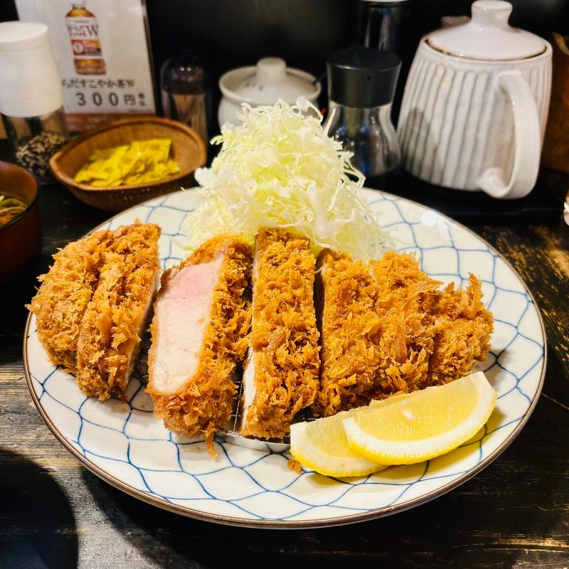 リブロースかつ定食(とんかつ いぶき)