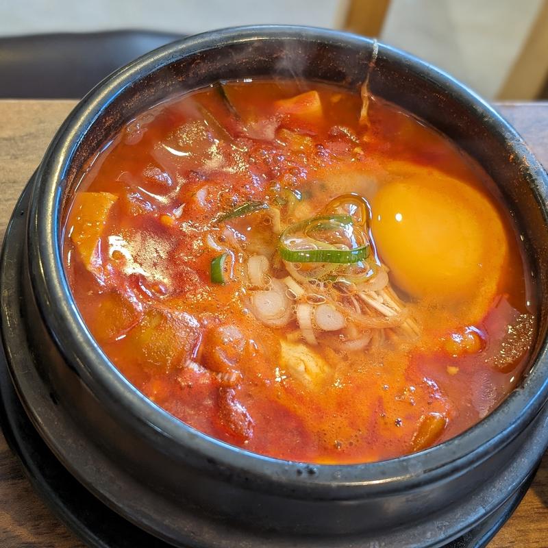 海鮮スンドゥブ(ヨプの王豚塩焼 新大久保本店)