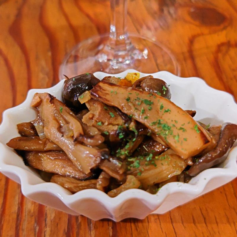 キノコのマリネ(野毛ビストロZIPスタンド)