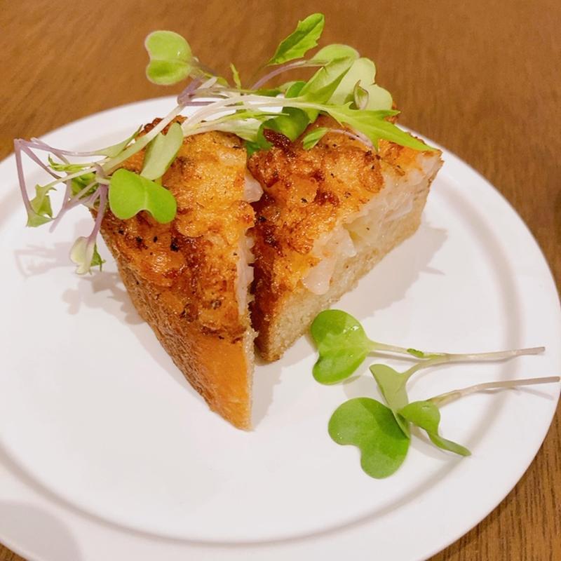 海老パン(sibire)