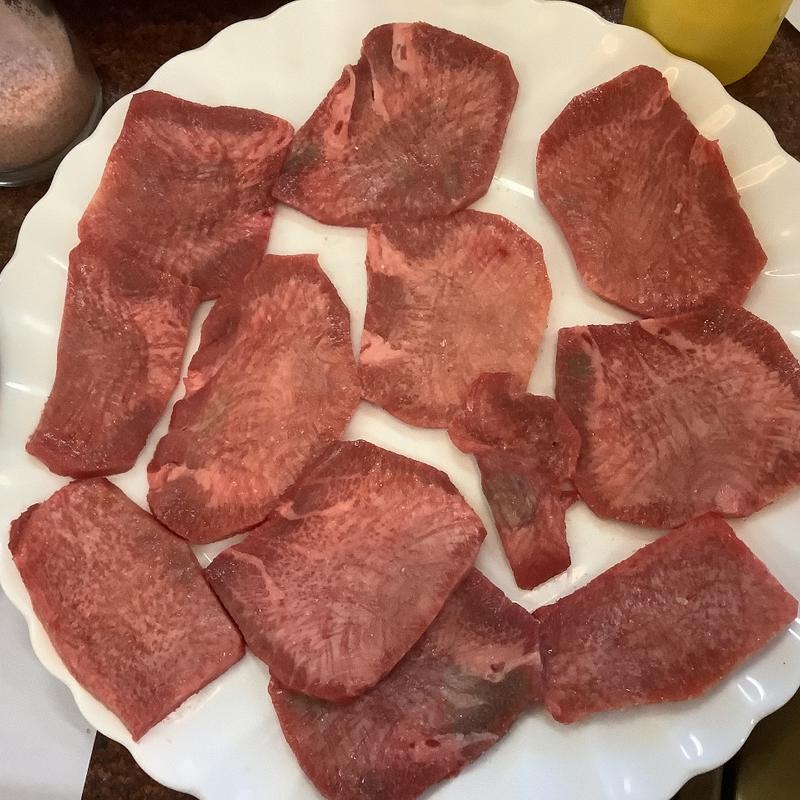 (焼肉･ホルモン 一升びん 塚本店 )