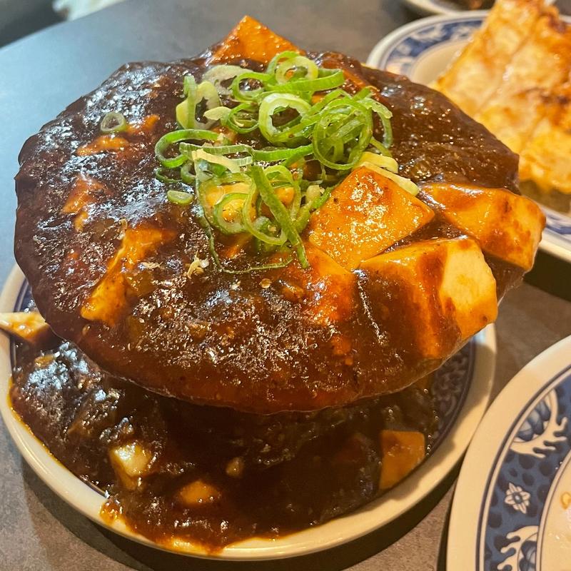 こぼれホルモン麻婆豆腐(台北餃子 次次（チィチィ）有楽町店)