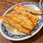 台北鍋貼焼棒餃子(台北餃子 次次（チィチィ）有楽町店)