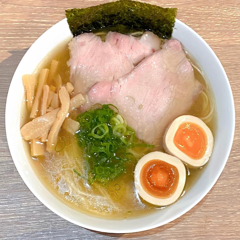 貝出汁塩ラーめん(貝出汁ラーめんクラム)