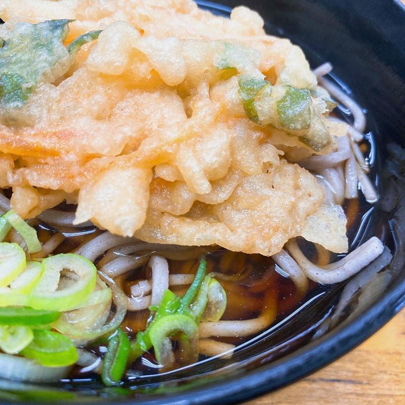 天ぷらそば(尾久そば)