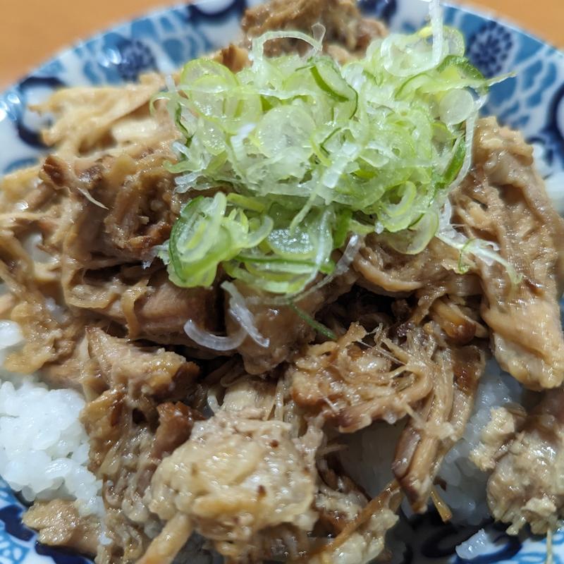 ほぐしチャーシュー丼（並）(中華そば 肴 yamago 2号店)