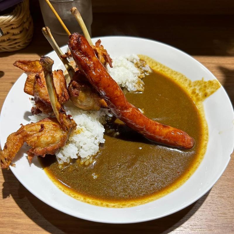 チキンとウインナーカレー(辛来飯 （カーライス）)