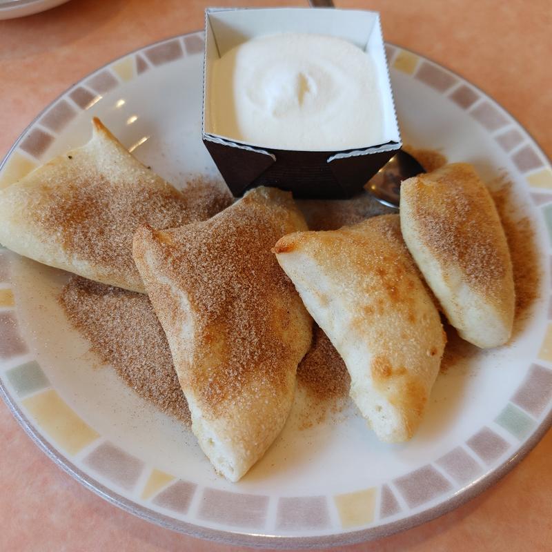 ジェラート＆シナモンプチフォカッチャ(サイゼリヤ 市川ショップス店)