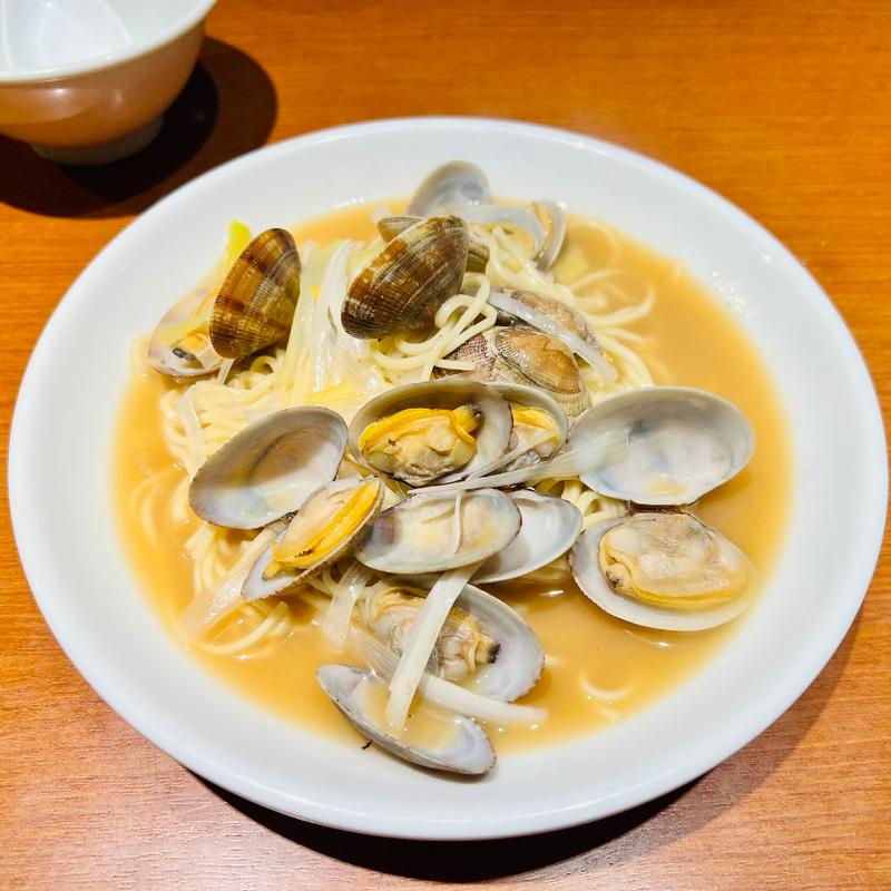 アサリの煮込みそば(廣東厨房 鴻)