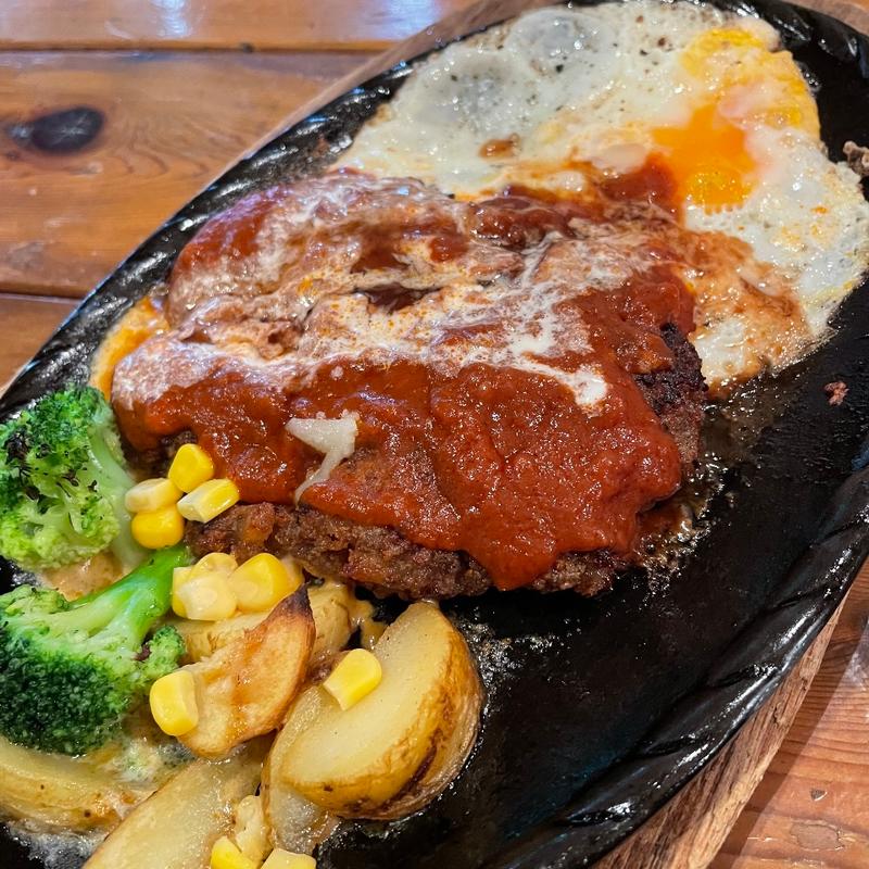 ソースが選べるハンバーグステーキ(TOMBOY CAFE 十条本店｜カジュアル イタリアン カフェ｜スパニッシュ バル｜歓送迎会)