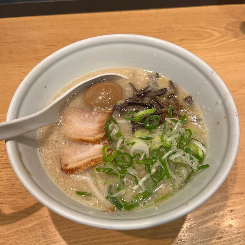 豚骨　味玉(TOKYO豚骨BASE MADE by 一風堂 ペリエ海浜幕張)