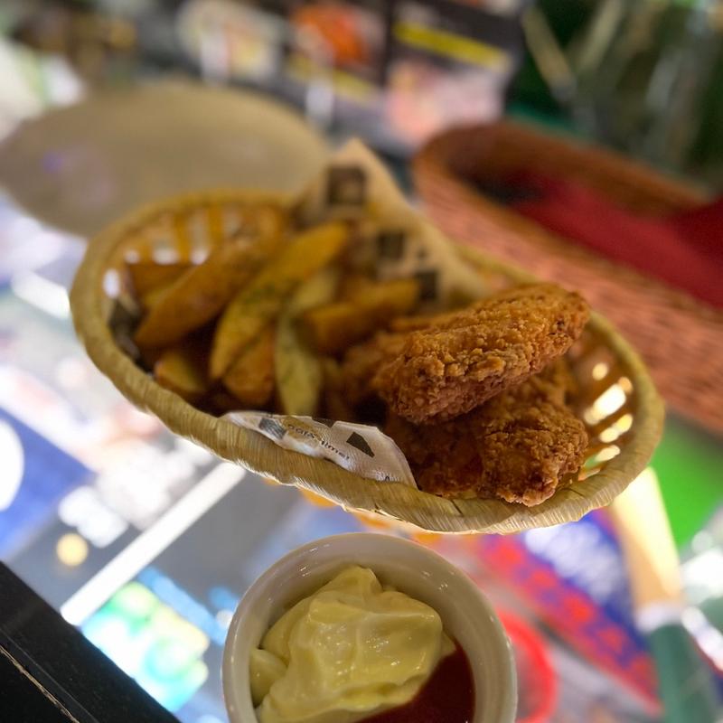 フィッシュ＆チップス(スポーツバー キングスター)