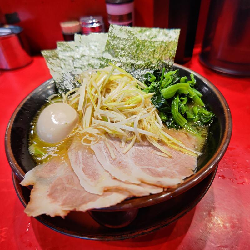 山崎ラーメン(横浜家系ラーメン山崎家)