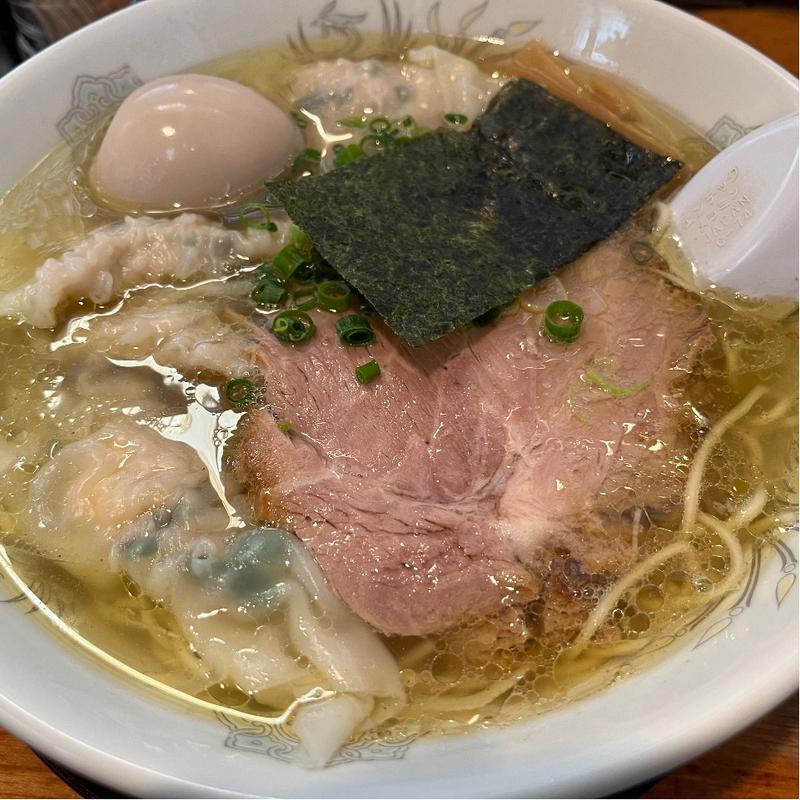 塩雲呑麺 ＜１番人気＞(伊達屋 （だてや）)