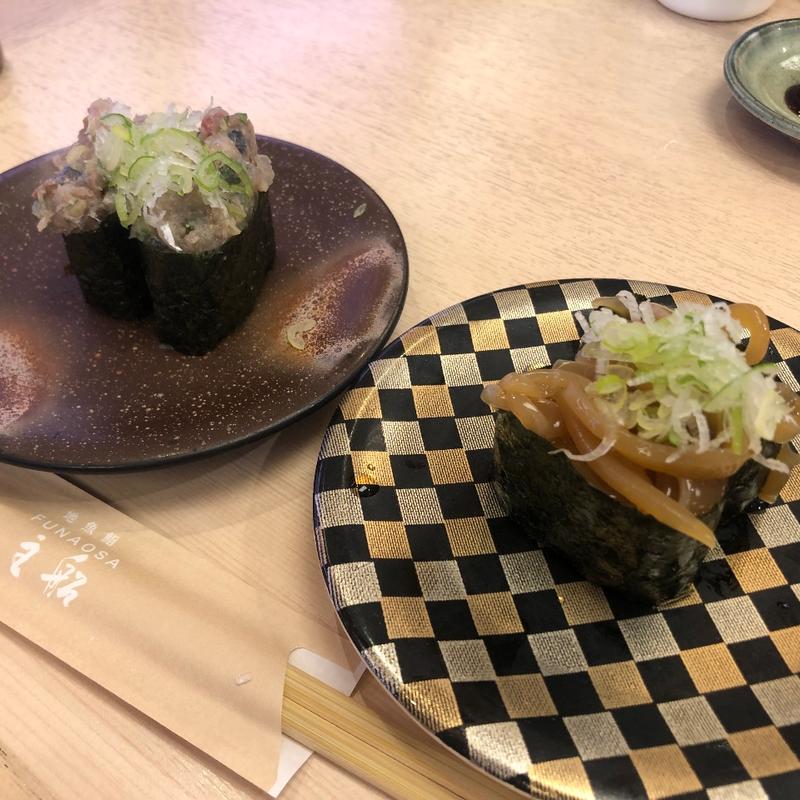 鯵なめろう軍艦&イカ沖漬け軍艦(地魚鮨 船主総本店)