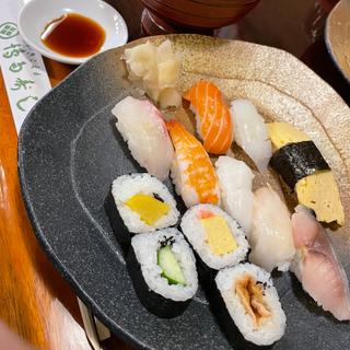 満腹ランチ(博多寿し 福岡本店)