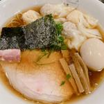 特製ワンタン麺 黒だしハーフ(八雲)