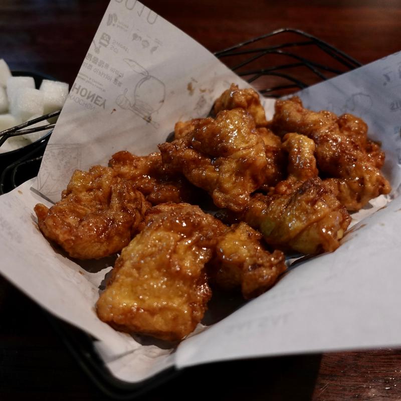 Honey boneless(Kyochon Chicken Yeongdeungpo Station Branch)