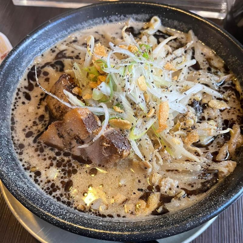 AKIHA味噌 黒(AKIHA麺屋　粋翔)