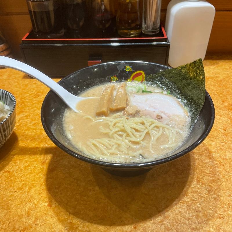 濃厚とんこつ(濃厚とんこつらーめん オハナ堂)