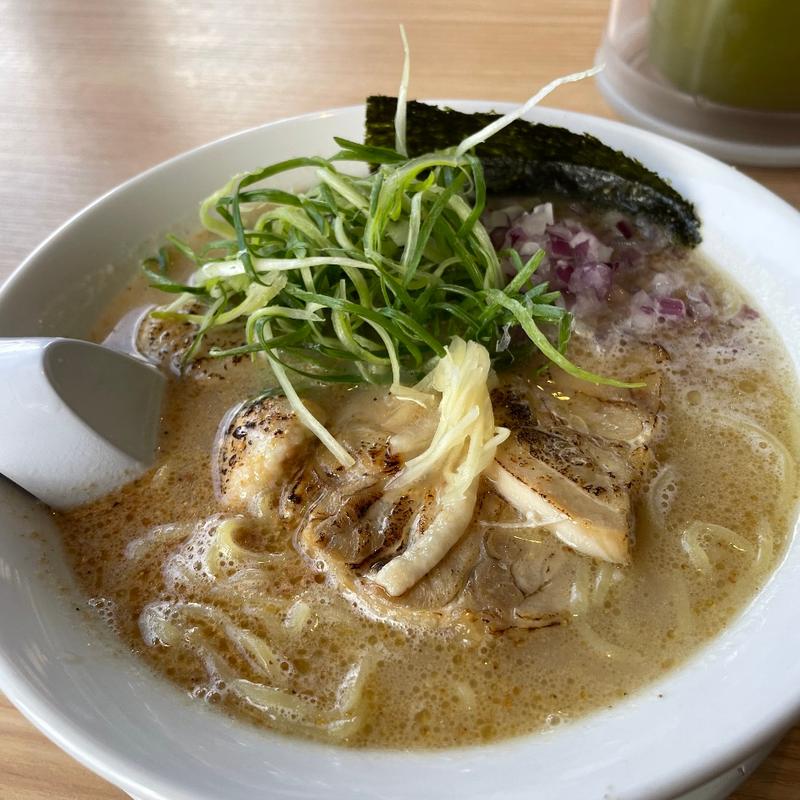 鶏白湯　炙り鶏そば(丸源ラーメン 新二又瀬橋店)