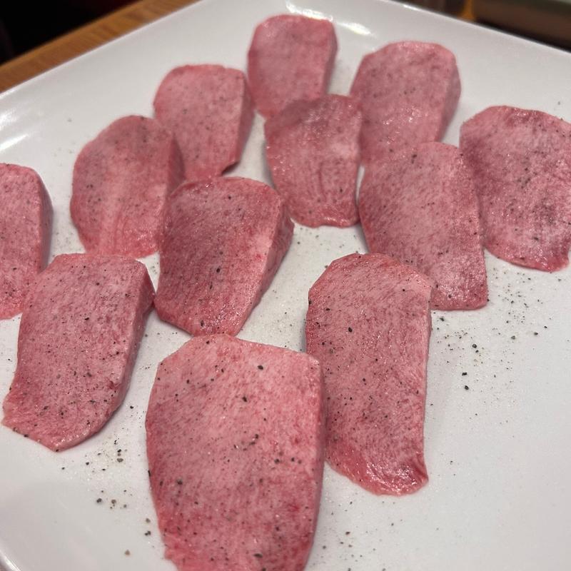 上タンの根元(焼肉キッチンスタジアム黒5 那覇店)