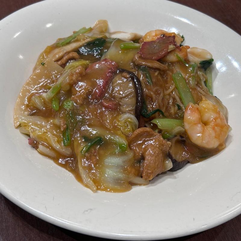 五目具だくさんあんかけ焼きそば大盛(南琳華)