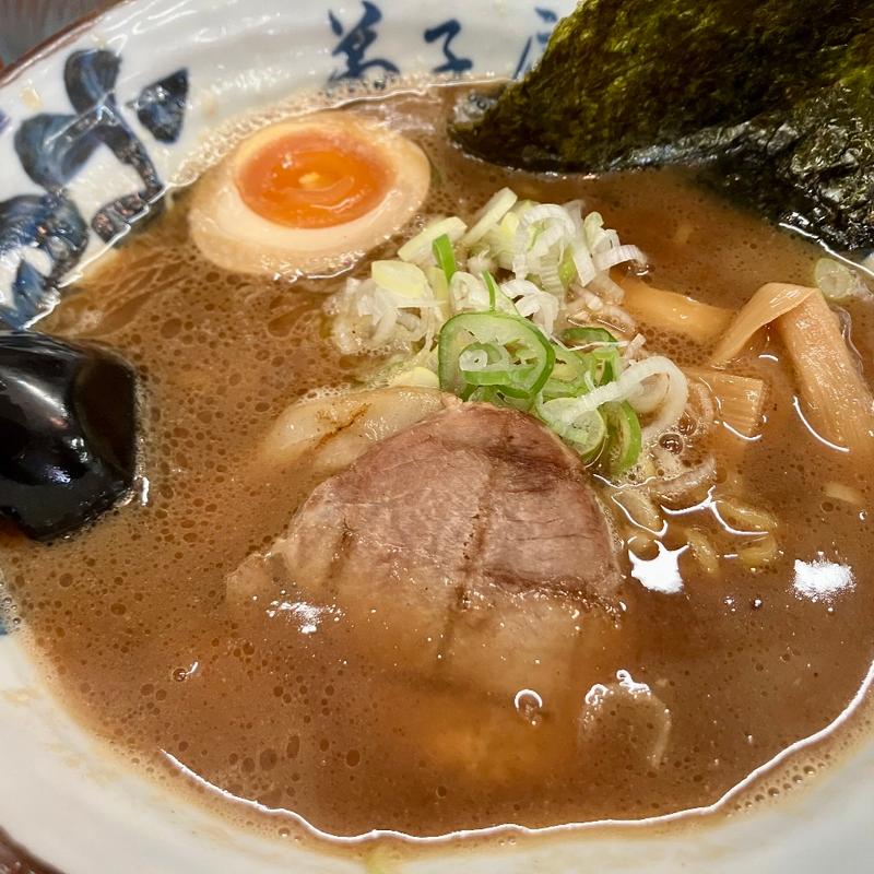 魚介しぼり醤油(弟子屈ラーメン 弟子屈総本店 （てしかが）)