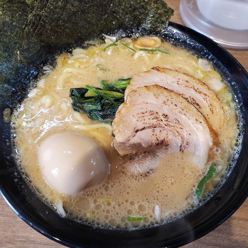 豚骨ラーメンSP(横浜家系らーめん 春樹 神田店)