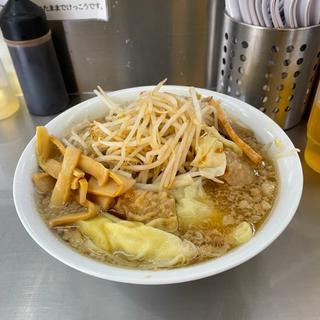 ワンタン麺➕もやし(ホープ軒)
