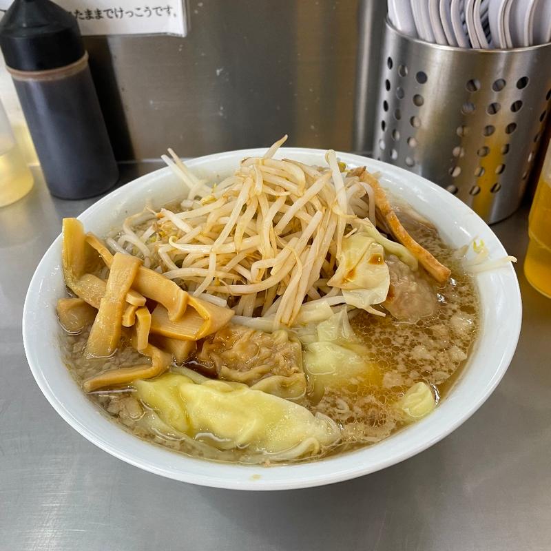 ワンタン麺➕もやし(ホープ軒)