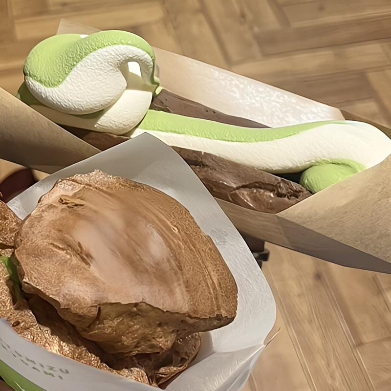 八ツ橋しゅーソフト(清水 京あみ （京阿彌 きょうあみ）)