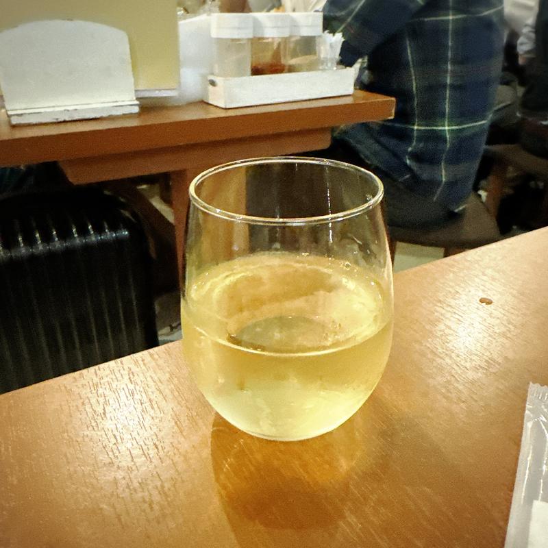 白ワイン（グラス）(カブトⅡ)