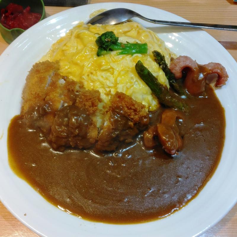 SPオムライスカレー(北海道カリークラブおの)