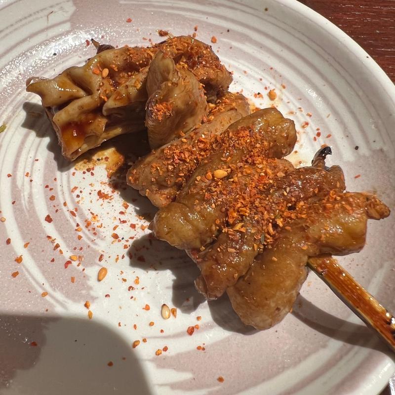 シロ(まこちゃん 中目黒店)