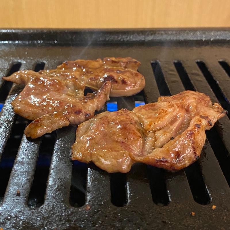 ラム肩ロース(焼肉酒場 MITSUDOMOE 豊田店)