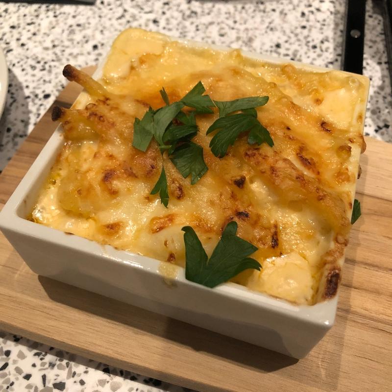 オマール海老のグラタン(Ata caved'occi)