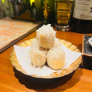 小芋の唐揚げパルミジャーノチーズ(食堂TOMIDORI36)