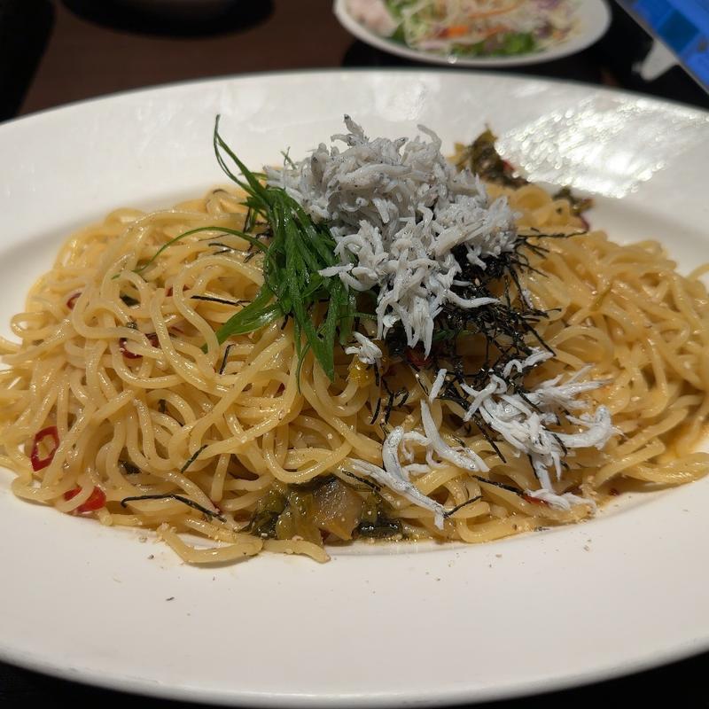 釜揚げしらすと高菜のピリ辛パスタ　大盛(鎌倉パスタ 広島金座街店 )