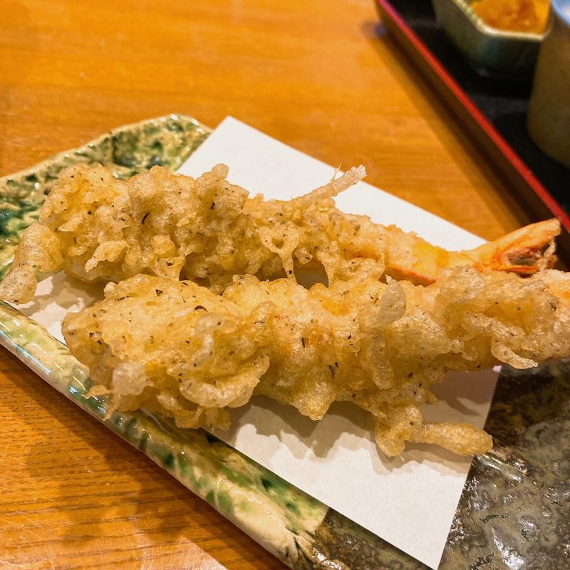 海老の蕎麦粉天ぷら(華留運 )