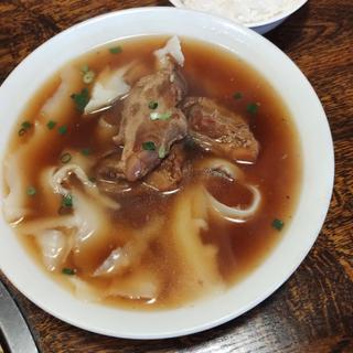 豚ナンコツ入りスープ麺(チャイナダイニング 劉(りゅう))