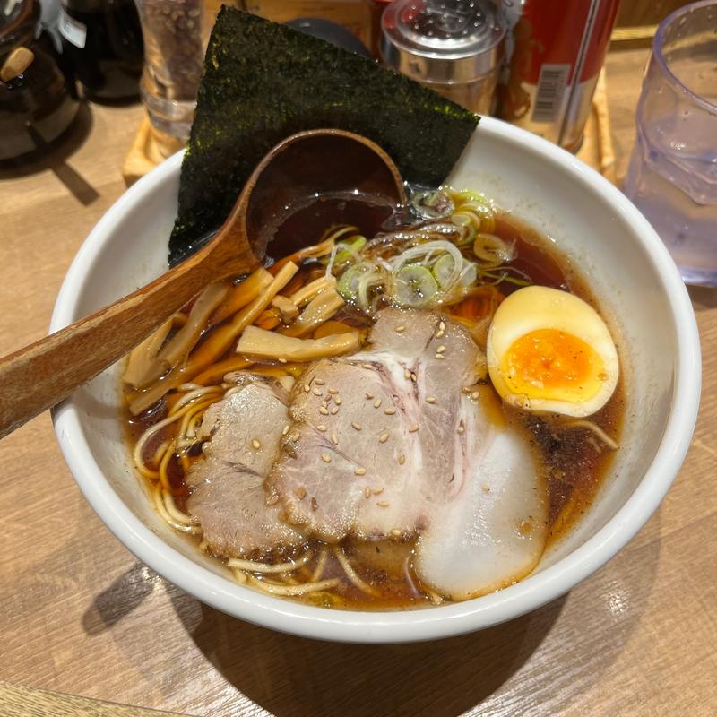 醤油ラーメン(名驛式担々麺 しゃち福)