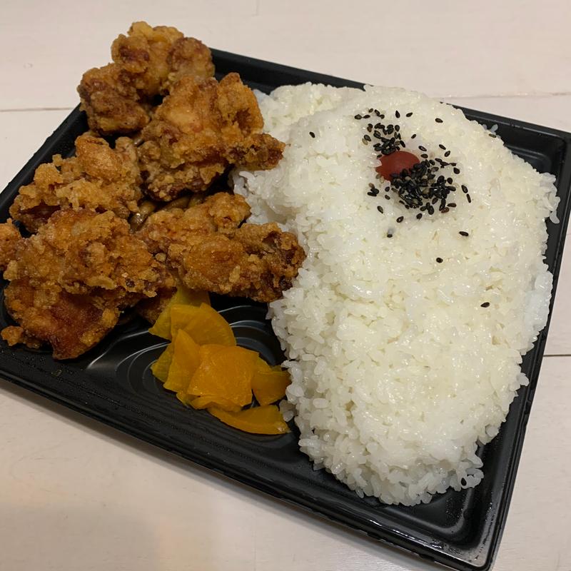 特製からあげ弁当(メガ盛りマンモス弁当西中島南方店)