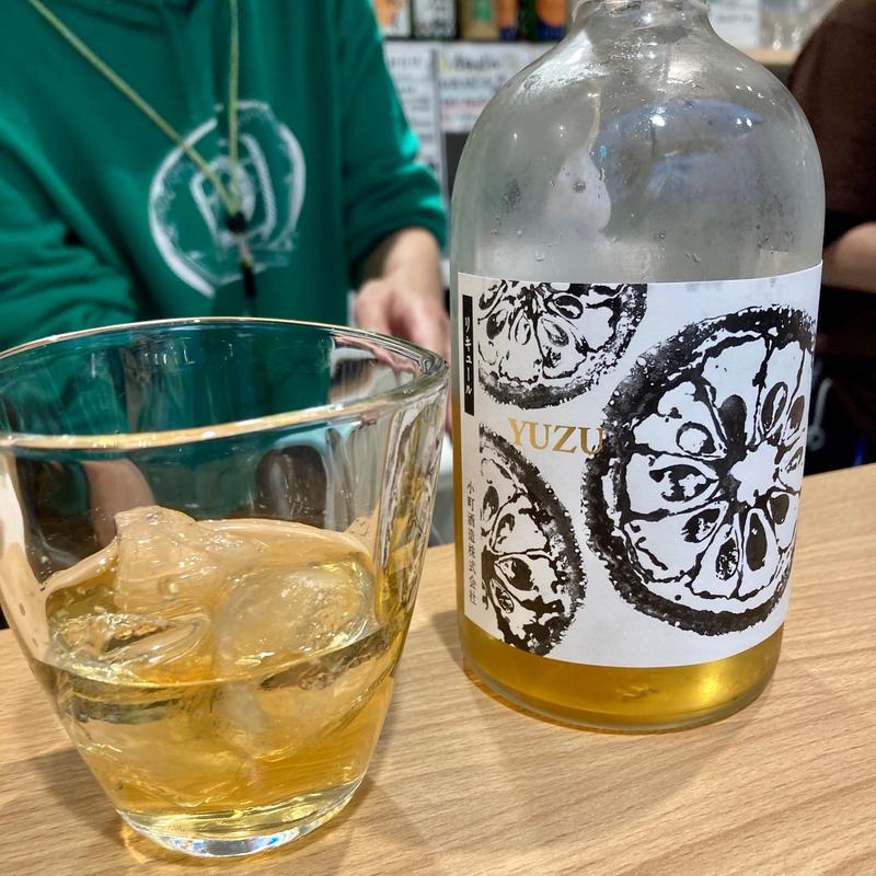 丸ごと柚子(リキュール)(酒ゃおおたけ)