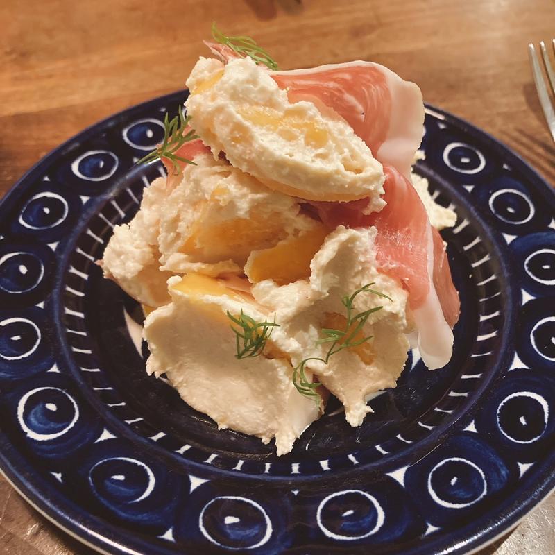 生ハムと柿の白和え(ビストロ コンカ)