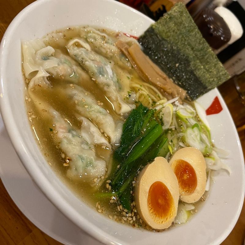 味玉ワンタン麺(やまがたらーめんきたもと屋)