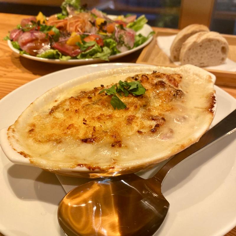 牡蠣と白菜のグラチネ(海鮮 地中海料理 MERAKI RIVERET)