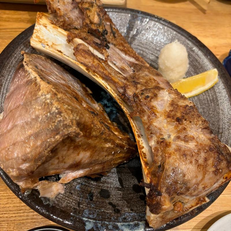 マグロかま焼き(大衆酒場 まる富)
