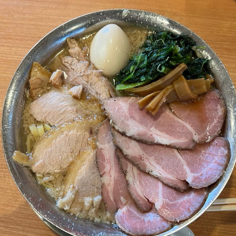 Wチャーシュー麺(磨きの町のラーメン屋 味我駆 （ミガク ）)