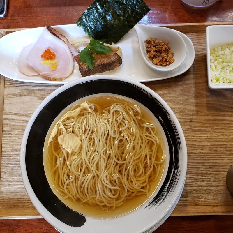 煮干そば(麺処しろくろ)